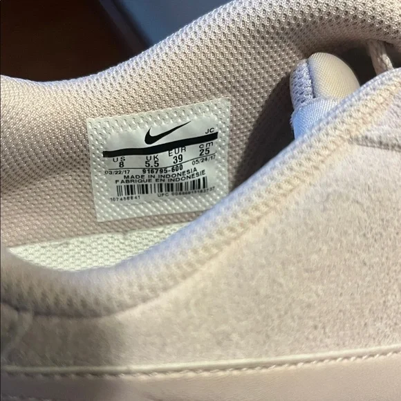 Nike Court Royale Suede ‘Silt Red’ sneakers - Picture 8 of 8